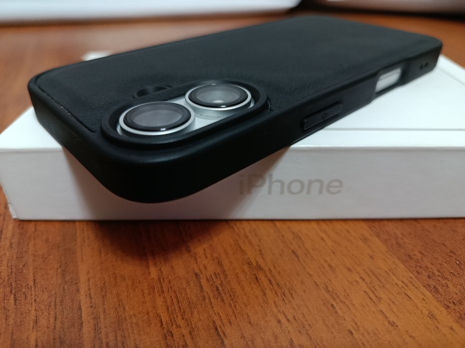 Айфон 16 . 128гб ёмкость 90 в идеале