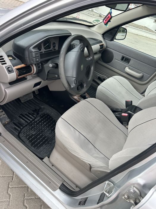 Land rover frelander 4x4 cutie automată motot 2l dizel de bmw