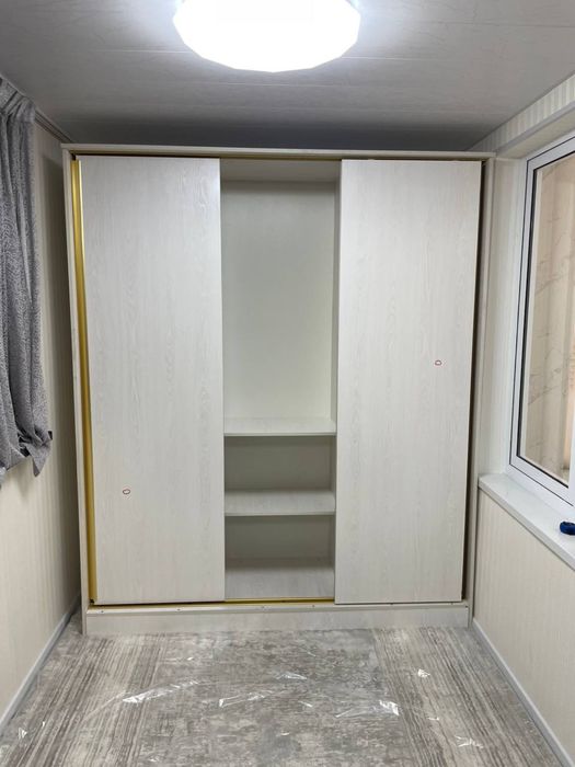 Shkaf sotiladi dastavka ustanovka bepul