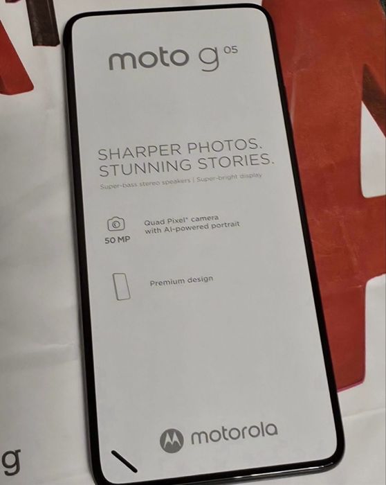 КАТО НОВ 256GB Motorola g35 5G Yettel Гаранция 2028г. Black / Черен