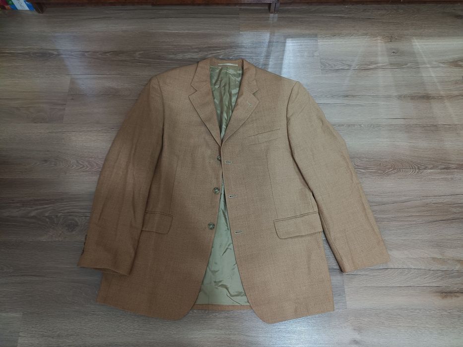 Стильный фирменный пиджак