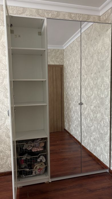 Продам кровать и шкаф Икеа