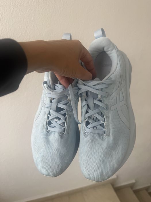 Запазени Маратонки Asics