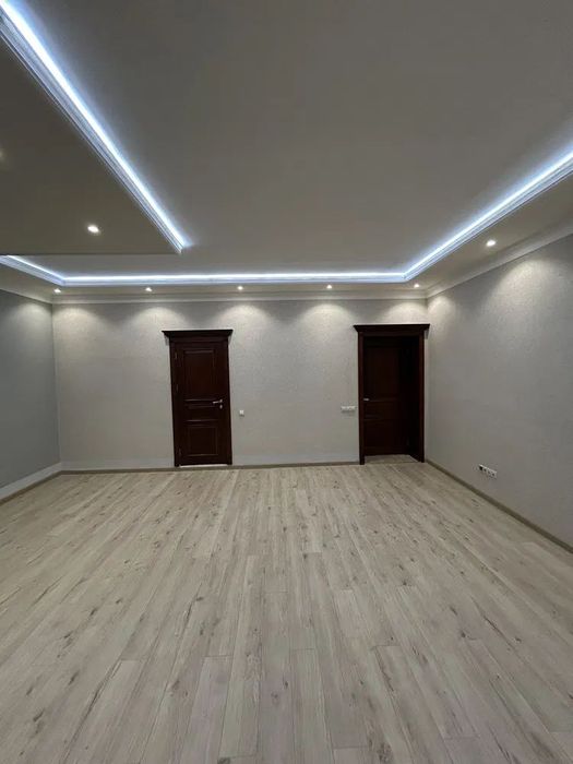 Нежилое помещение на Дархан 335квм