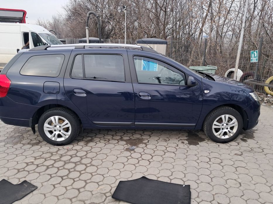 De vânzare logan mcv 0.9gpl
