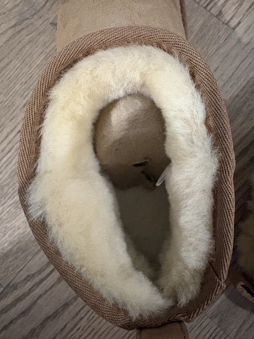 Ugg mini clasic maro marimea 39
