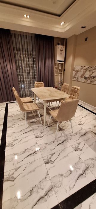 комплект БЙД столы и стулья для кухни