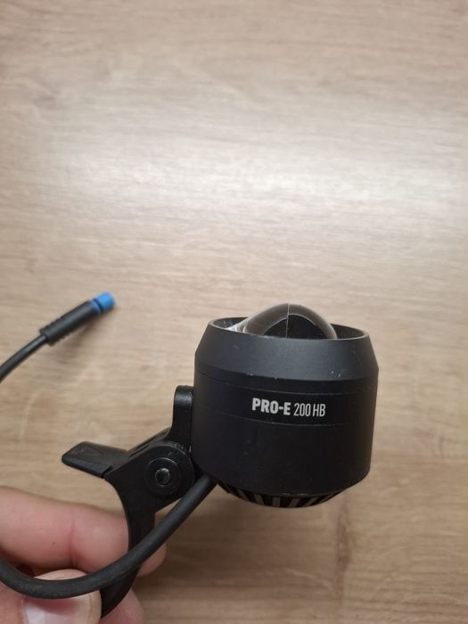 Bec /far Acid Pro-E 200 x-Connect Front Light e-bike