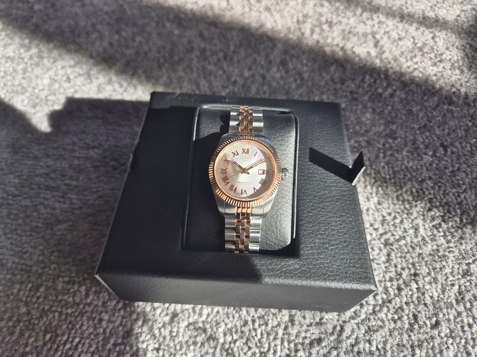 Дамски часовник Tissot Ballade T156.208.22.033.00