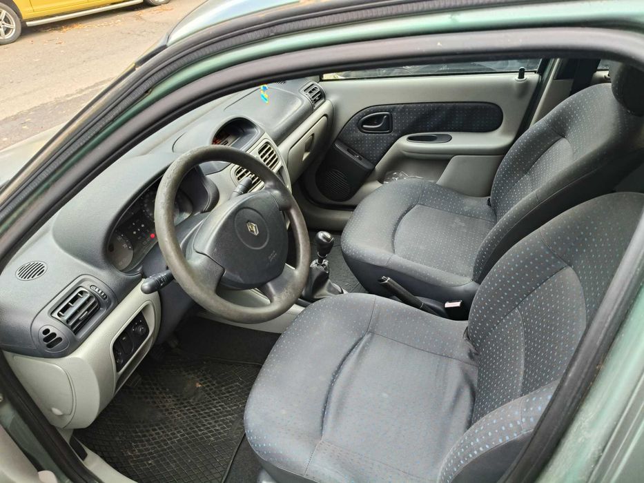 Vând Renault Clio 1.5 dci
