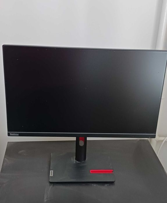 Монитор Lenovo ThinkVision T24i-30 23.8", IPS, FHD, 60Hz, 4ms