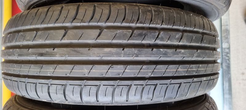 215/65/17 FALKEN 4бр