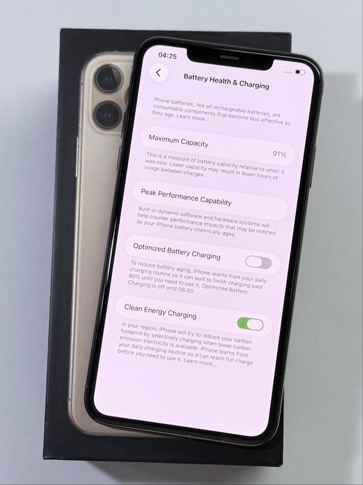 iPhone 11 ProMax Gold 91% battery