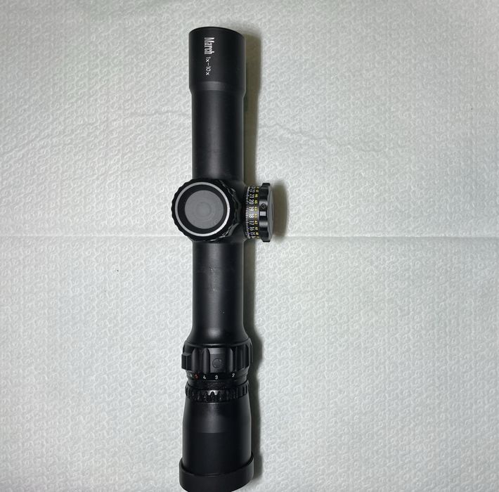 Vând lunetă MARCH 1 - 10 X 24 reticul iluminat MTR 2 , absolut noua , în cutie . Diametrul 30 mm . Preț 5000 RON
