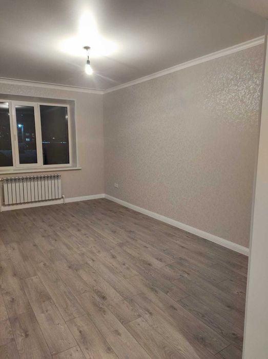 Поклейка обоев Костанай