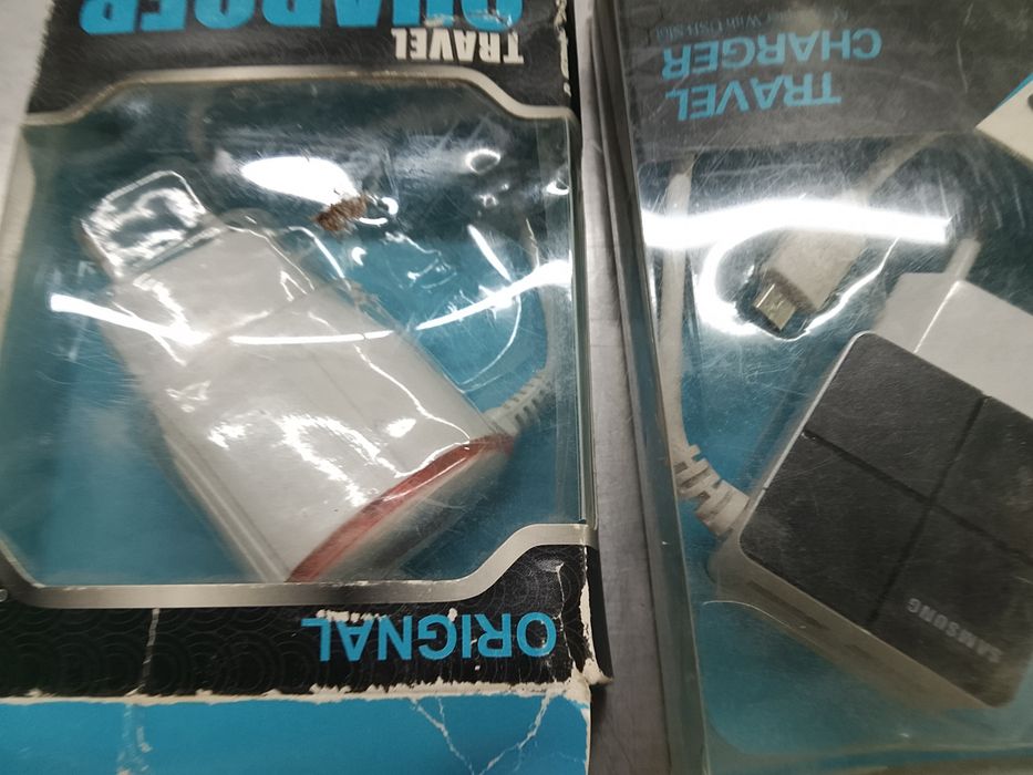 Продаю зарядка новые