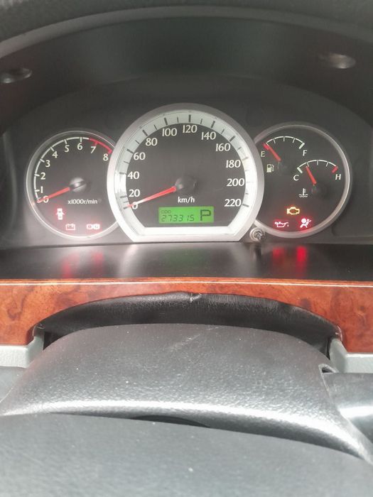 Lassette 1.6 2013 yili hamma xarajati qilingan aftomat