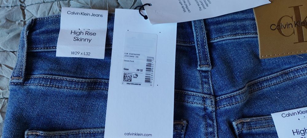 Дънки Calvin Klein