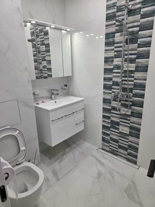 Тристаен апартамент под наем – кв. Чайка – 650 €