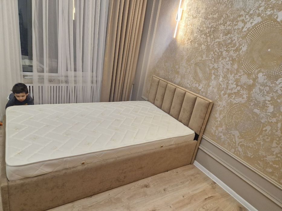 Реставрация обивка мягкой мебели.Большой выбор тканей