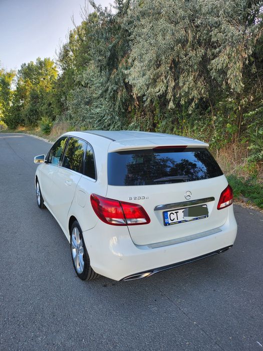 MERCEDES-BENZ B-Class