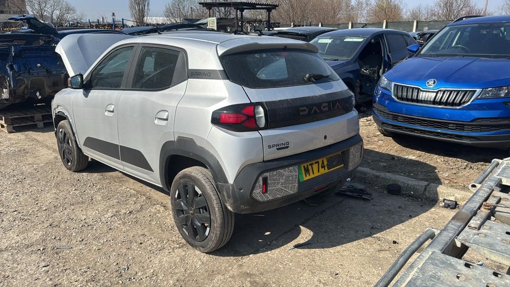 Dezmembrez Dacia Spring 2024