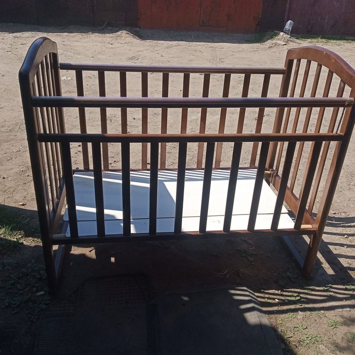 Продам детскую кровать
