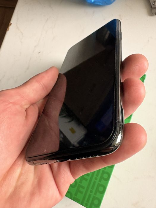 Iphone 11 Pro Max, 2 години гаранция!100% батерия!