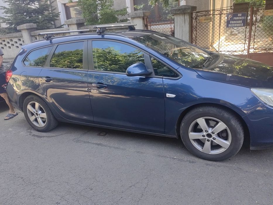 OPEL Astra 2012 — imagine 4