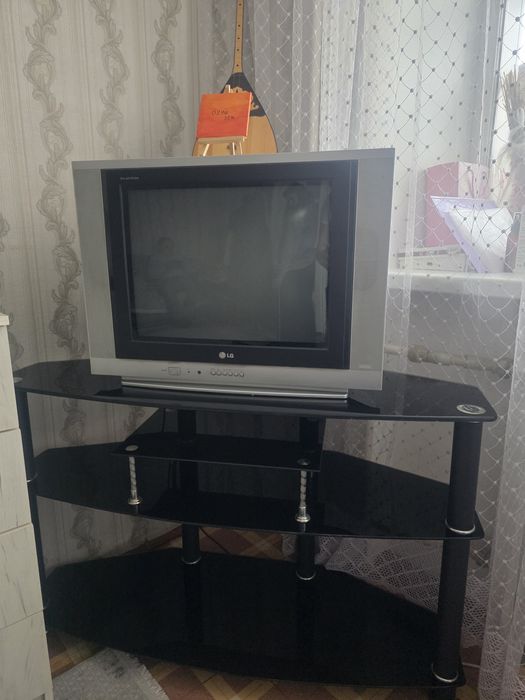 Подставка под телевизор