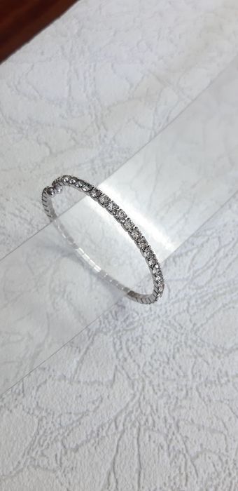 Серьги и подвеска новый набор