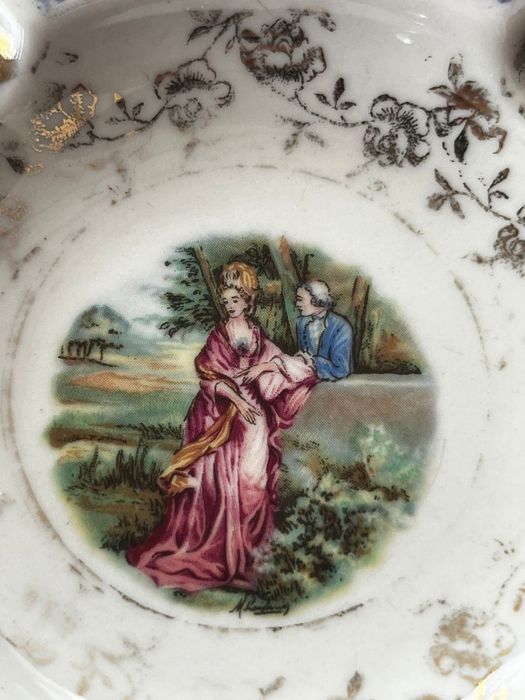 Красив винтидж пепелник