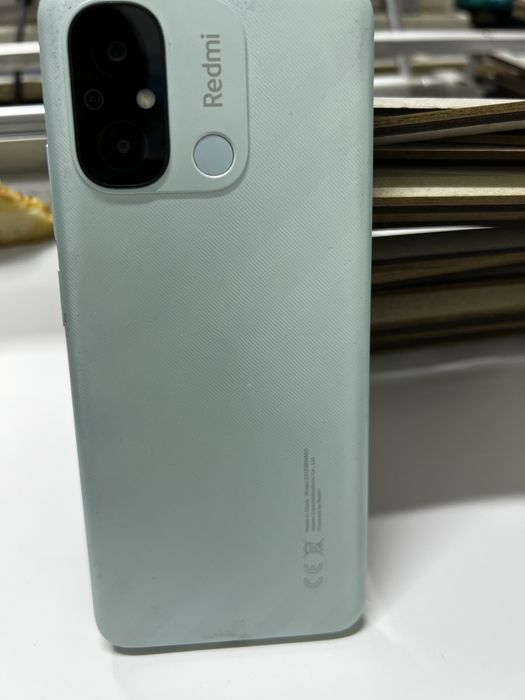 Продам Xiaomi Redmi12 c