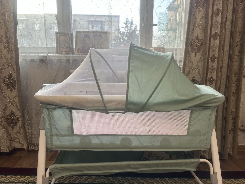 Детский манеж ( люлка)