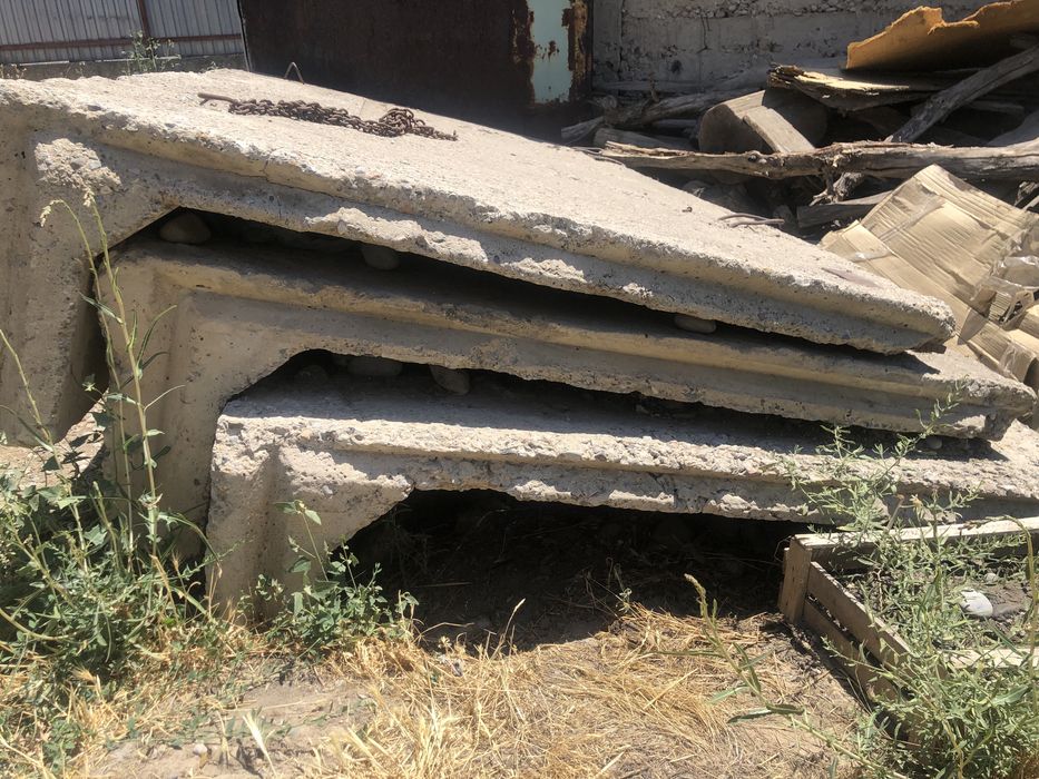 Бетонные заборные плиты (самовывоз)