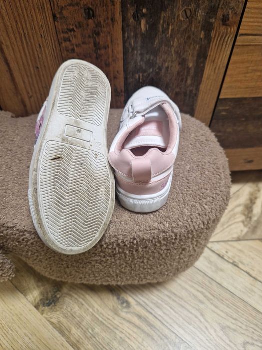 Два чифта детски маратонки за момиче