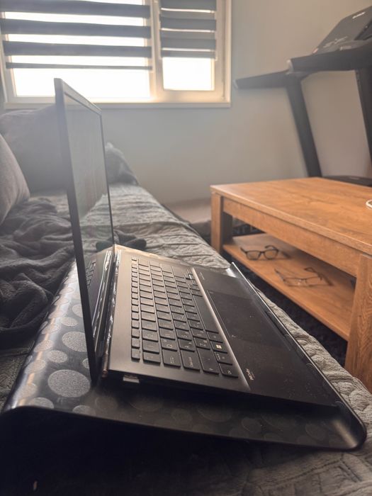 ASUS ZenBook – Ryzen 5 / 16GB RAM / отличен