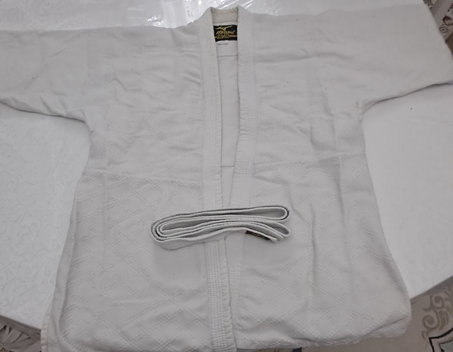 Продается бу кимоно (дзюдо)