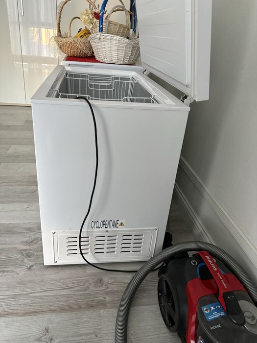 Продается морозилка в хорошем состоянии.