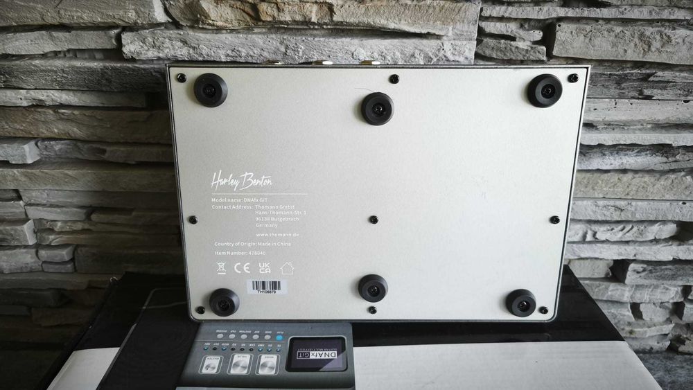 Harley Benton DNAfx GiT – procesor multi-efect pentru chitară electrică - GARANTIE 1 AN!