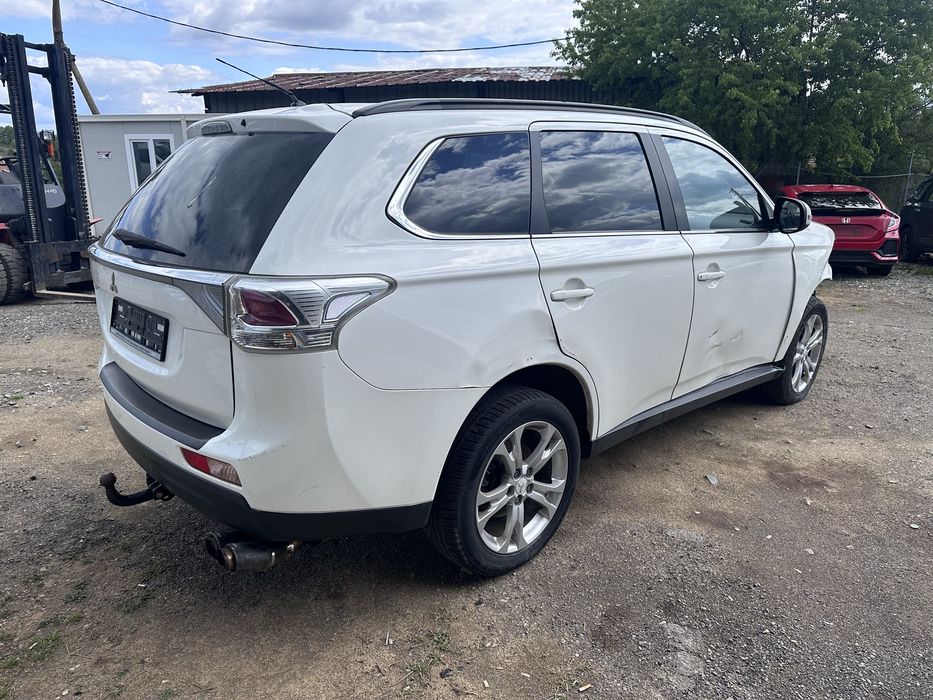 Мицубиши Аутлендър / Mitsubishi Outlander 2.2 Автомат НА ЧАСТИ