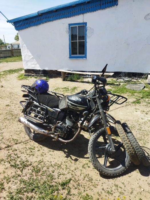 Gsx мотоцикл 200 куб