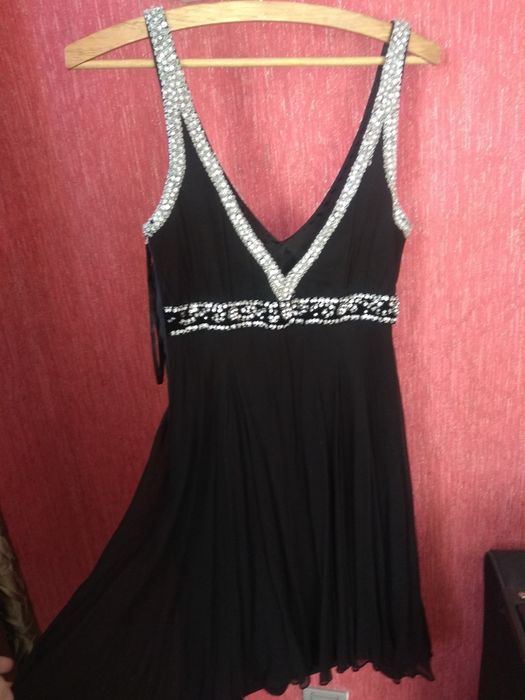 Платье вечернее нарядное