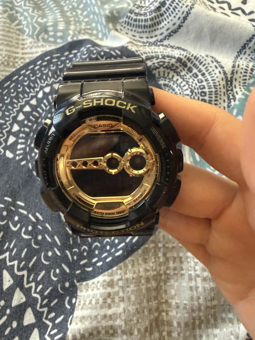 Часовник G- shock