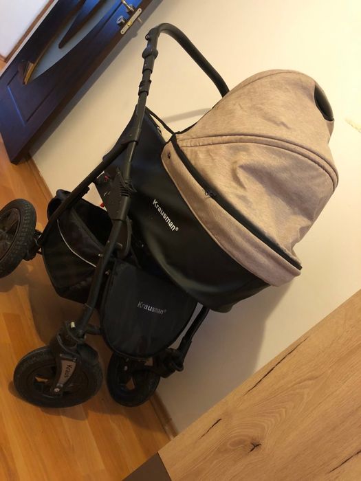 Vand carut de bebelus