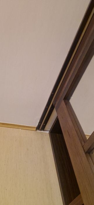 Вместительный шкаф бу