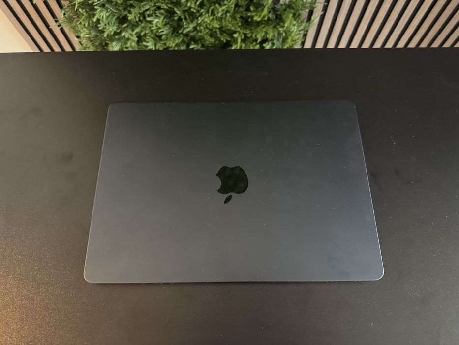 MacBook Air M2, 13”