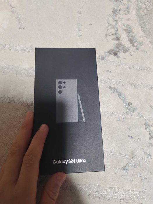 без палочки телефоном не пользывался