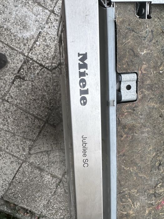Съдомиялна машина Миеле/Miele
