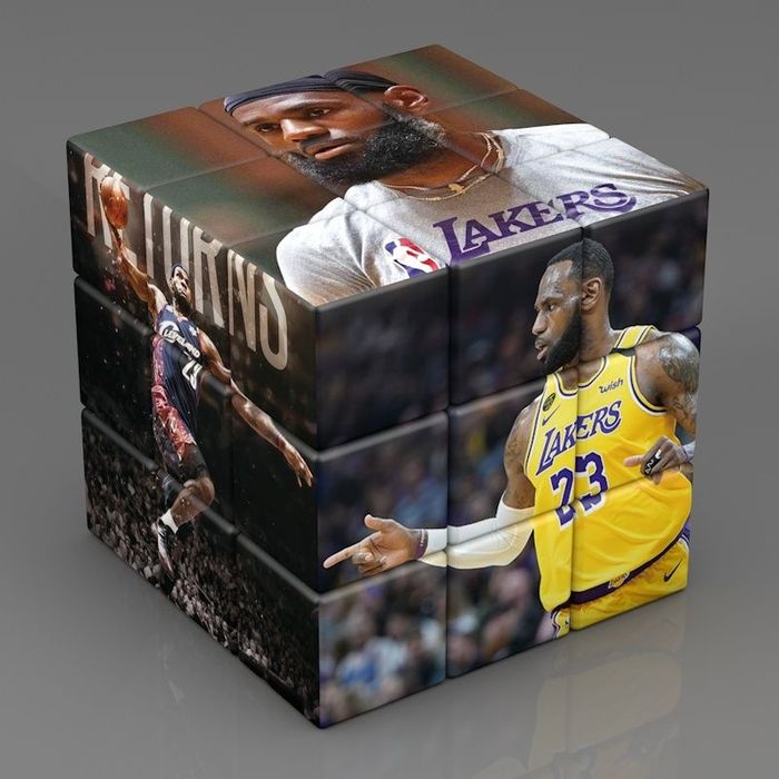 Кубик Рубика с легендами спорта (футбол и NBA)